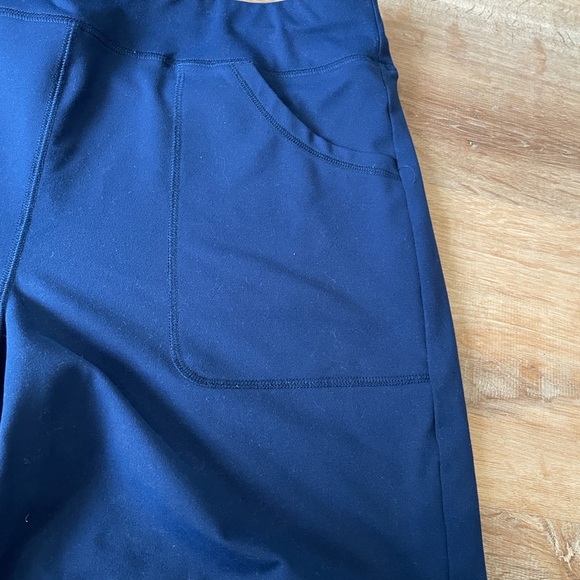 Lands' End Women's Active 5 Pocket Shorts Size L 14-16 - Picture 7 of 8